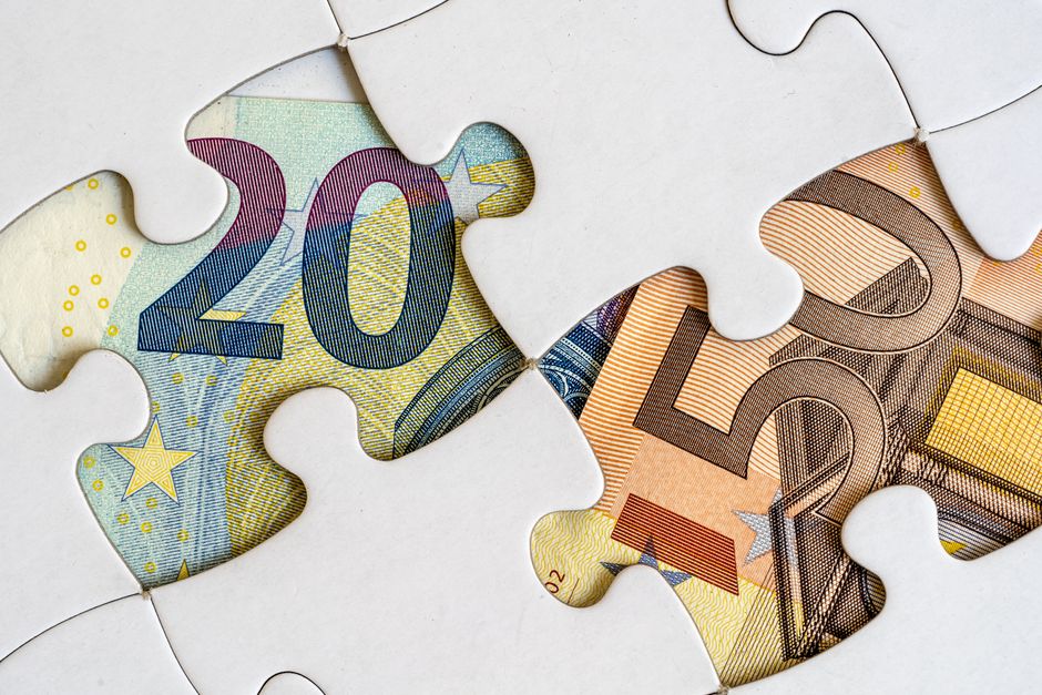 Macroeconomic Theory (Banking BSc)