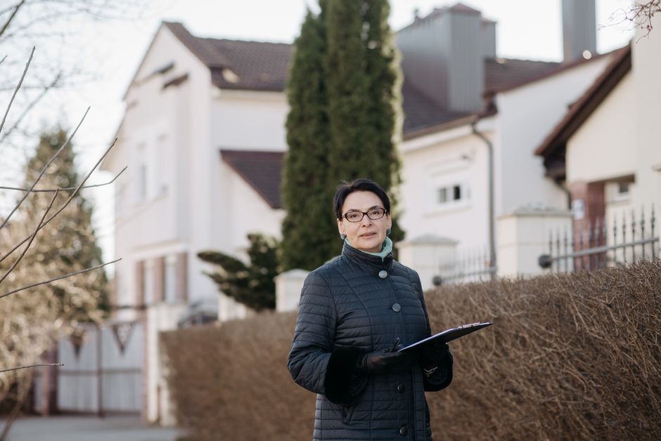 Introduction to Estate Surveying & Valuation