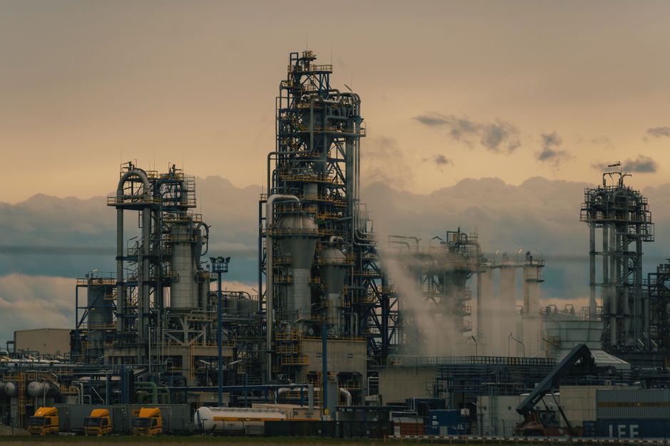 Introduction to Petroleum & Gas Engineering